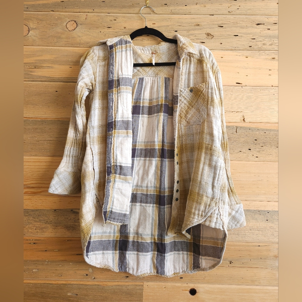 Free People Comfy Plaid Button-down in size XS